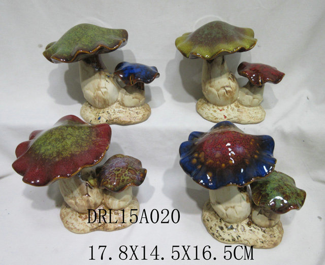 ceramic mushroom decoration8