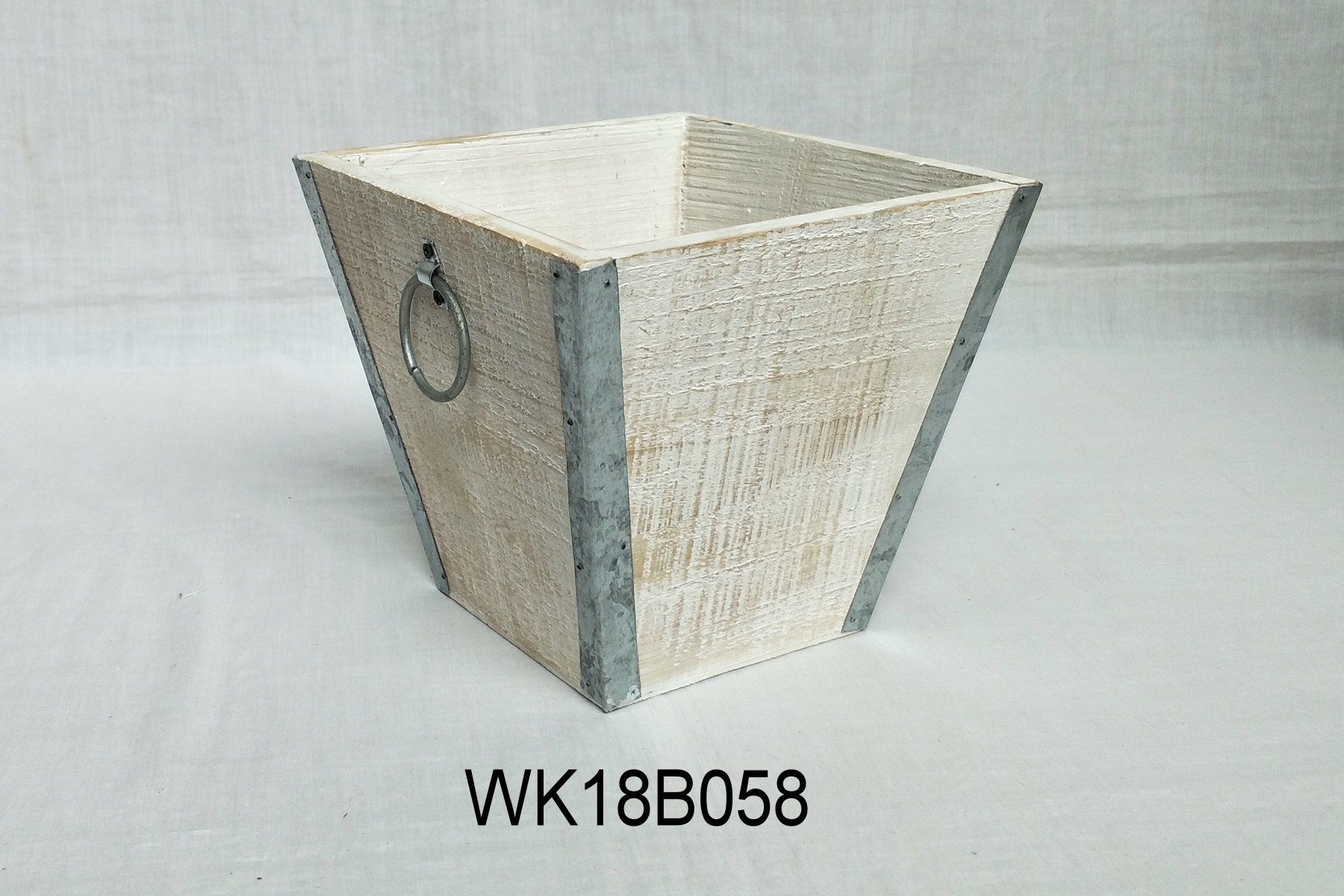WK18B058